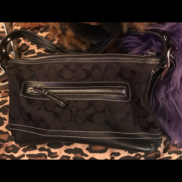 Coach Bag - Picture 2 of 3